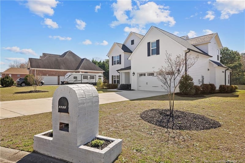 4633 Weaverhall Dr, Fayetteville, NC 28314