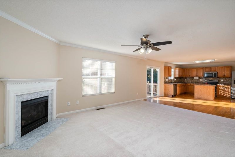 4634 Stonewall Dr, Raleigh, NC 27604