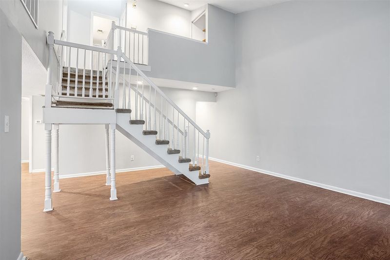 4635 Edwards Mill Rd, Raleigh, NC 27612