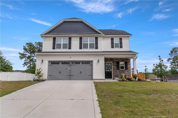 4635 Scenic Pines Dr, Hope Mills, NC 28348