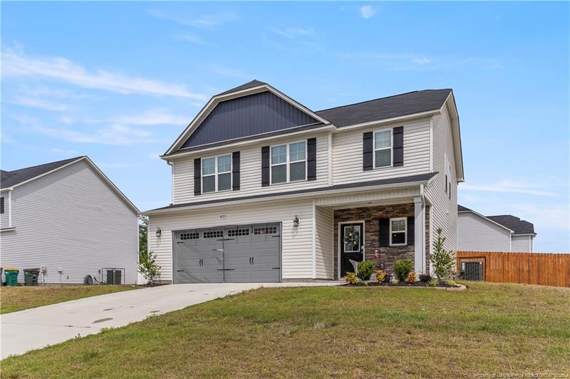 4635 Scenic Pines Dr, Hope Mills, NC 28348