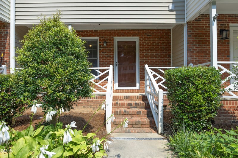4636 Townesbury Ln, Raleigh, NC 27612