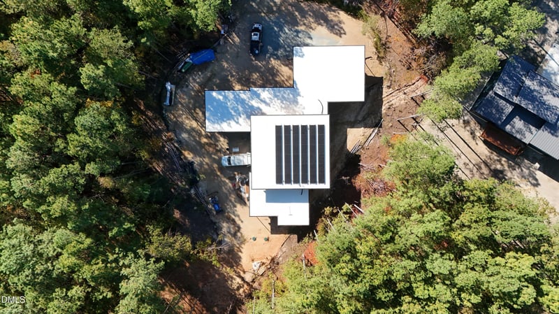 4637 Array Dr, Chapel Hill, NC 27516