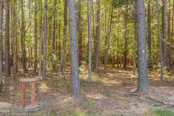 4637 Array Dr, Chapel Hill, NC 27516