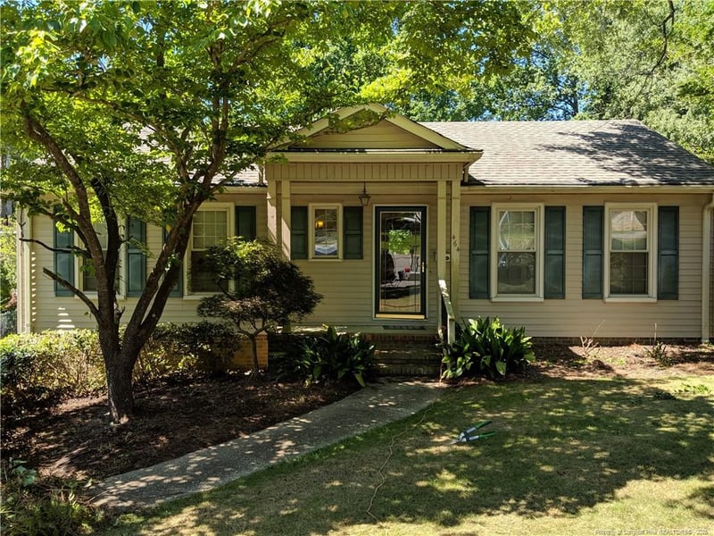 464 Teal Ct, Fayetteville, NC 28311