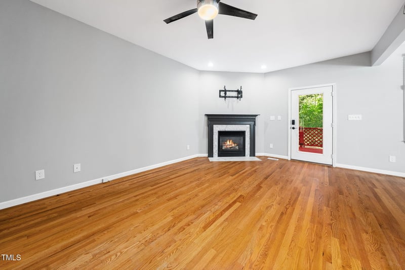 4640 Asterwood Dr, Raleigh, NC 27606