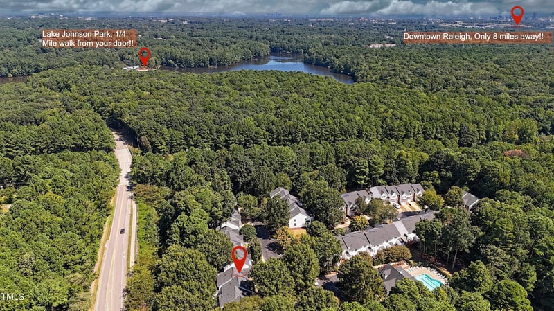 4640 Asterwood Dr, Raleigh, NC 27606