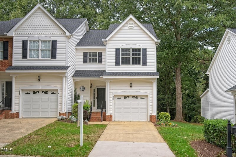 4640 Asterwood Dr, Raleigh, NC 27606