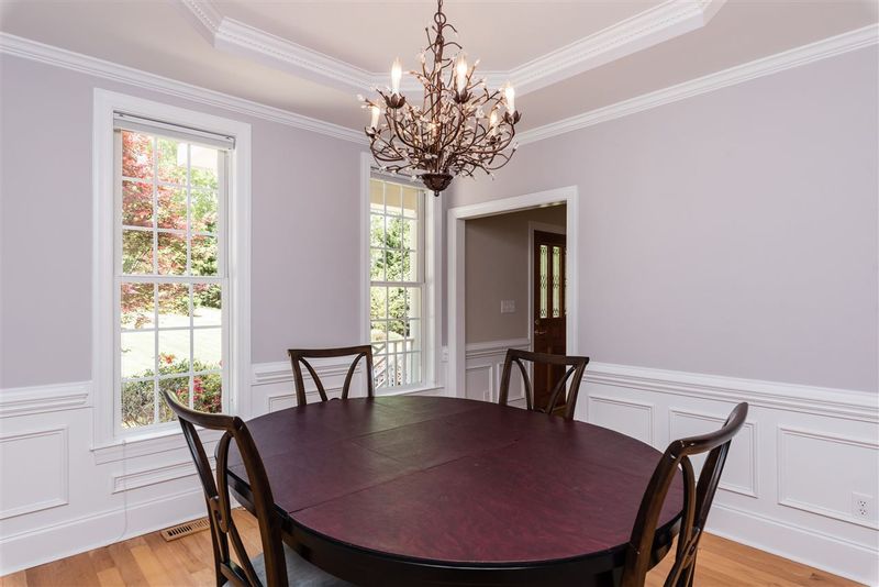 4640 Cresta Dr, Raleigh, NC 27603