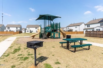 4640 Okeechobee Ct, Fuquay Varina, NC 27526