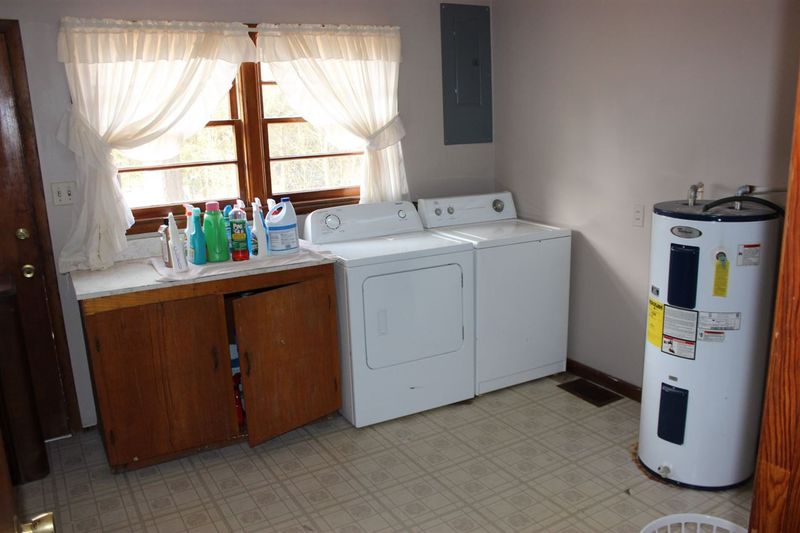 4642 Jones Sausage Rd #4, Garner, NC 27529