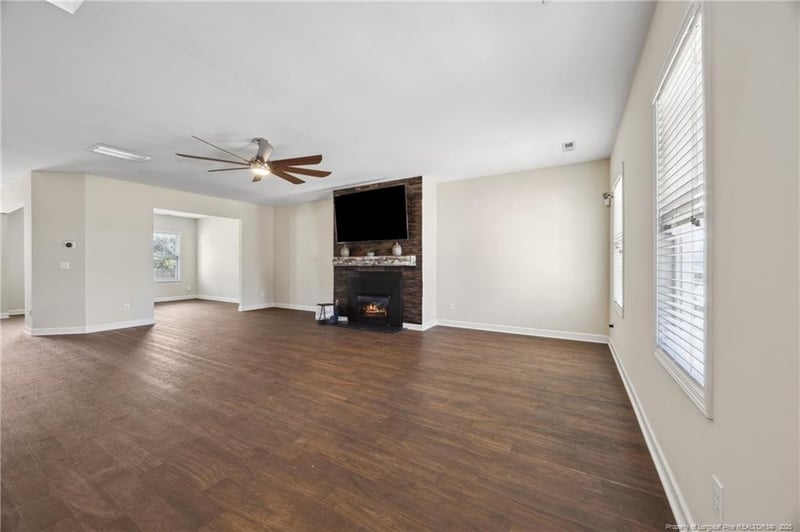 4644 Woodline Dr, Fayetteville, NC 28314
