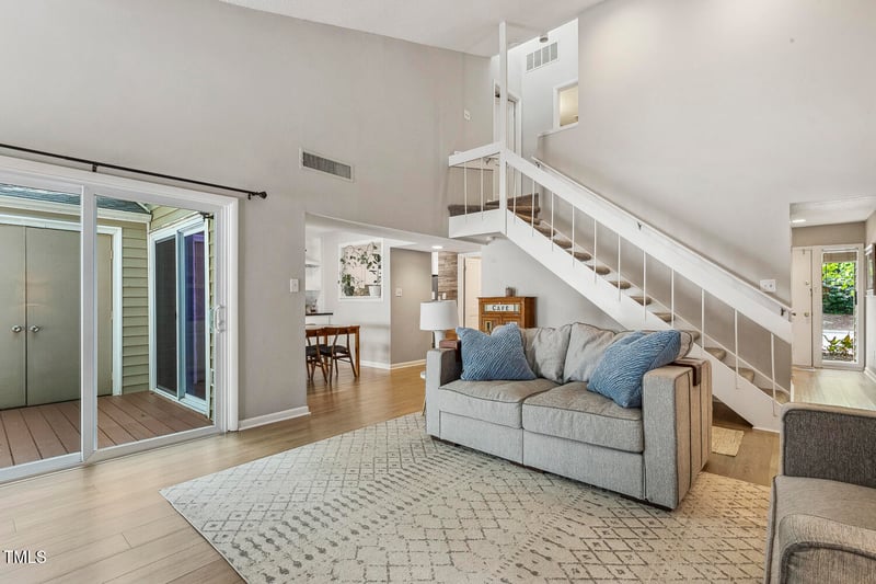 4645 Edwards Mill Rd, Raleigh, NC 27612