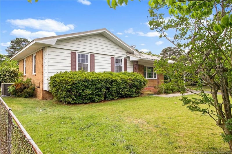 4645 Ramblewood Dr, Fayetteville, NC 28304