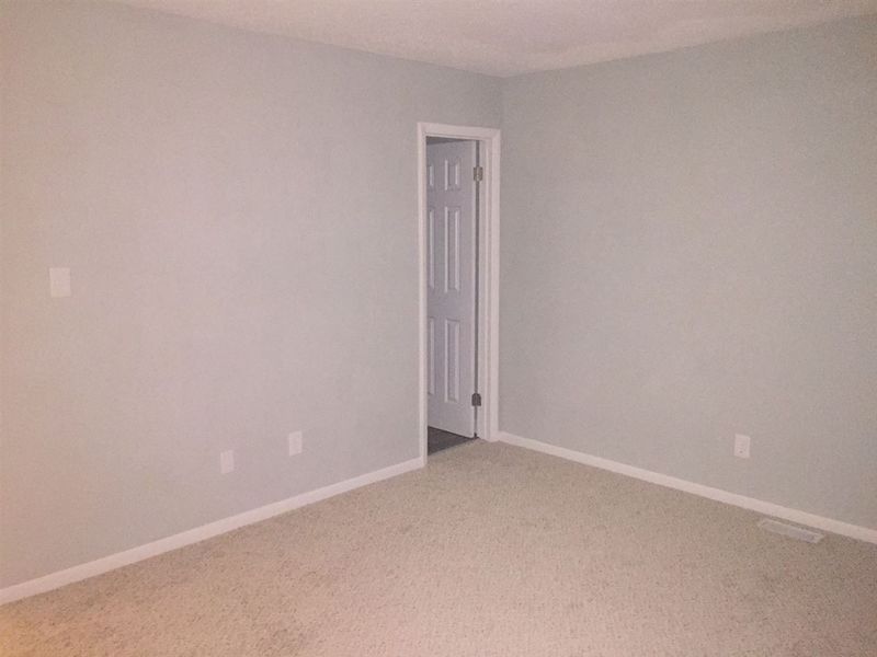4648 Grinding Stone Dr, Raleigh, NC 27604