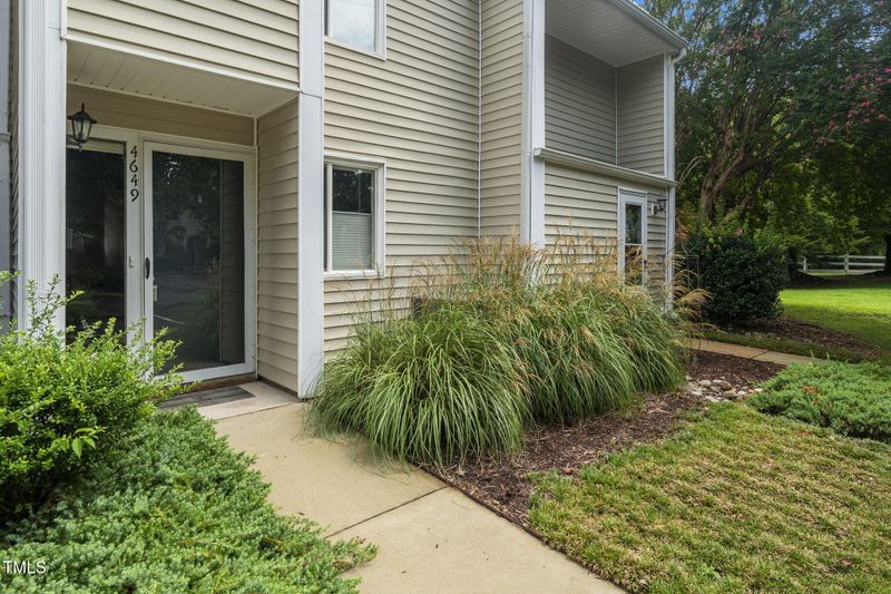4649 Edwards Mill Rd, Raleigh, NC 27612