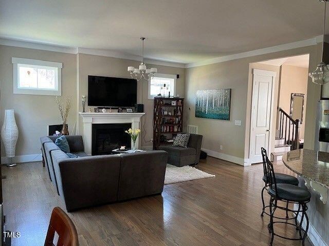 465 Claremont Dr, Chapel Hill, NC 27516
