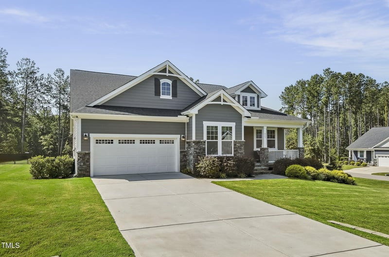 465 Gianna Dr, Clayton, NC 27527