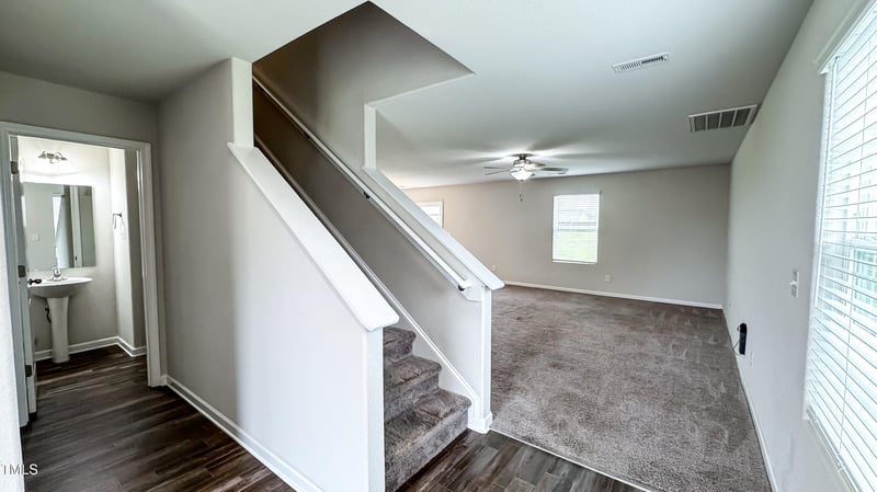 465 Mineral Spring Ln, Fuquay Varina, NC 27526