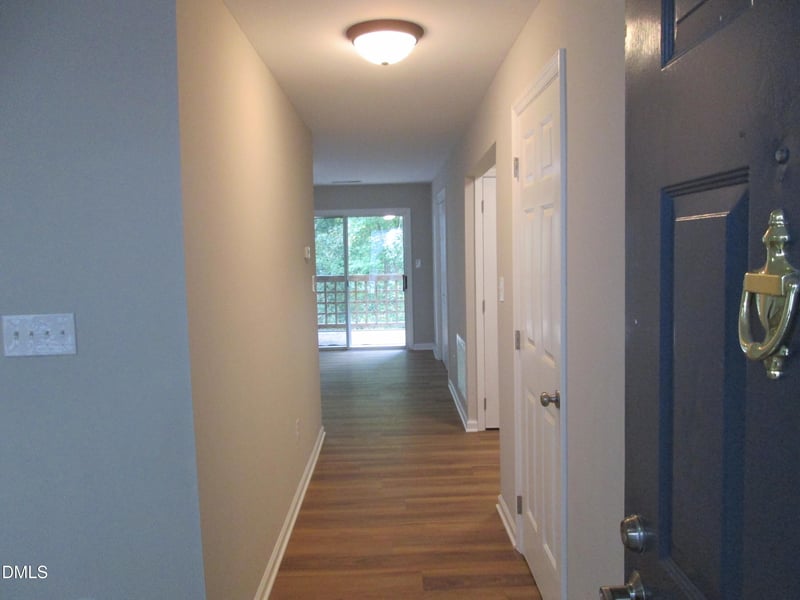 4651 Timbermill Dr #103, Raleigh, NC 27612