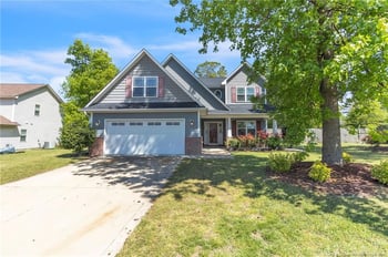 4655 Cedar Pass Dr, Hope Mills, NC 28348