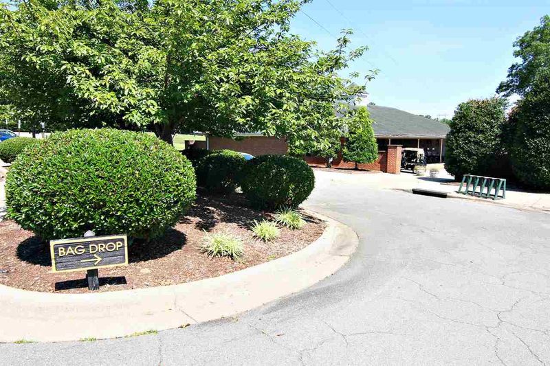 4657 Forest Highland Dr, Raleigh, NC 27604