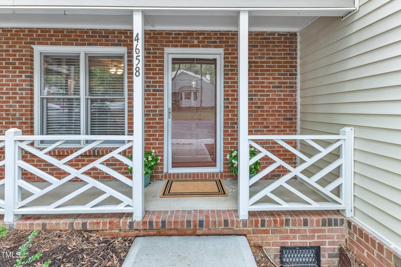 4658 Fawnbrook Cir, Raleigh, NC 27612