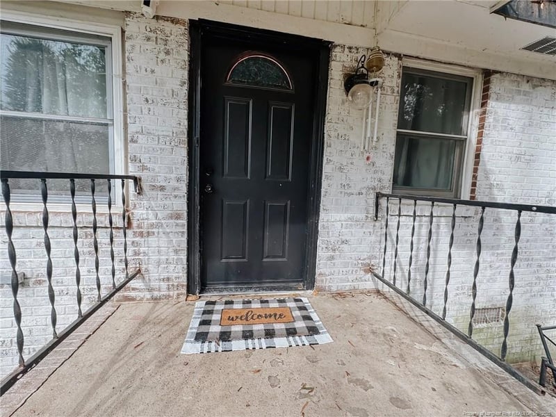 466 Forest Oaks Dr, Sanford, NC 27330