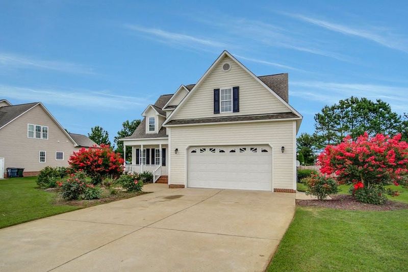 466 Windgate Dr, Clayton, NC 27527