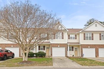 4664 Pooh Corner Dr, Raleigh, NC 27616