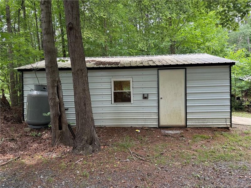 467 Deep River Rd, Sanford, NC 27330