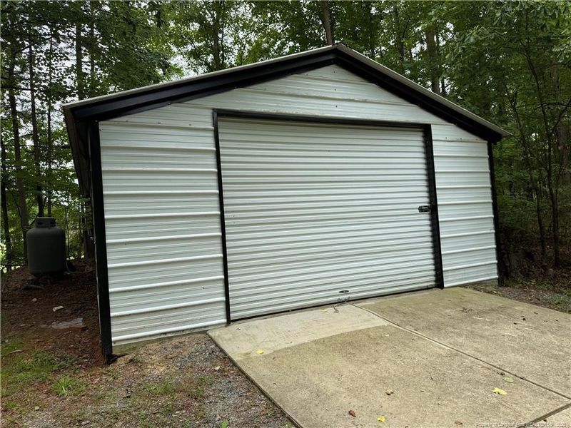 467 Deep River Rd, Sanford, NC 27330