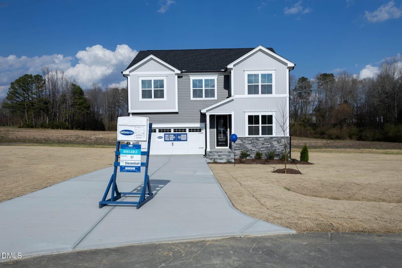 467 Denali Dr, Angier, NC 27501