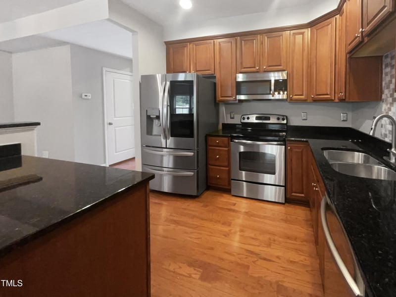 467 Panorama View Loop, Cary, NC 27519