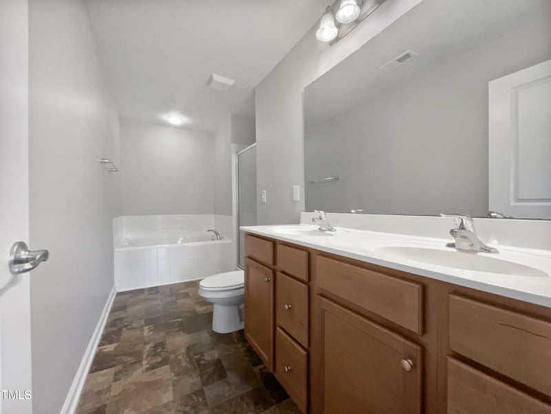 467 Panorama View Loop, Cary, NC 27519