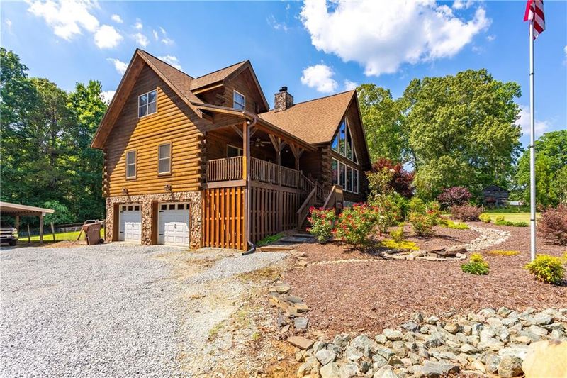 4674 Dickey Mill Rd, Mebane, NC 27302