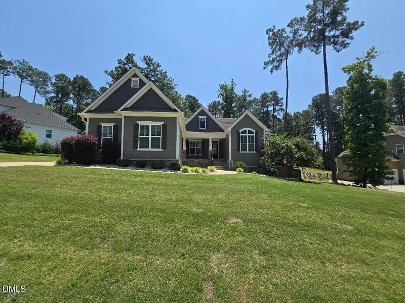 468 Rockport Dr, Clayton, NC 27527
