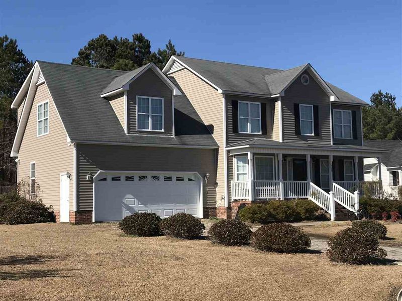 469 Blaze Ridge Dr, Smithfield, NC 27577
