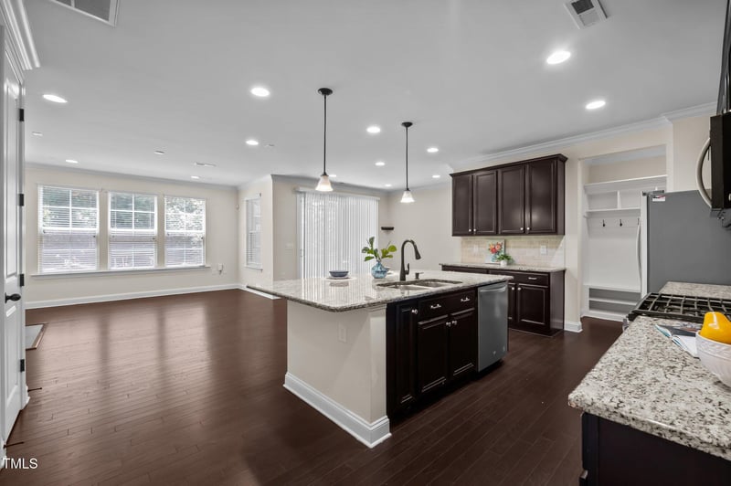 469 Methven Grove Dr, Cary, NC 27519