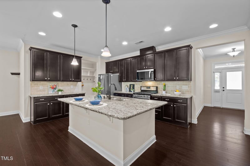 469 Methven Grove Dr, Cary, NC 27519