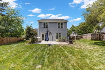 469 Texanna Way, Holly Springs, NC 27540