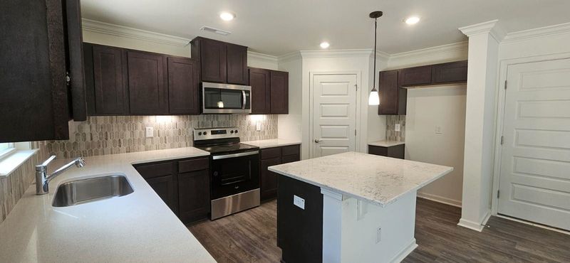 469 Thorny Branch Dr, Raleigh, NC 27603