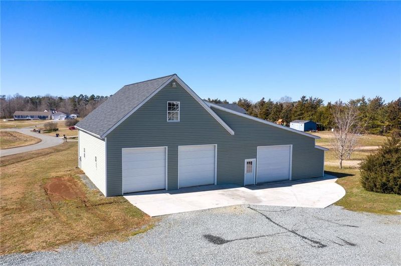 4699 Boyd Wright Rd, Burlington, NC 27215