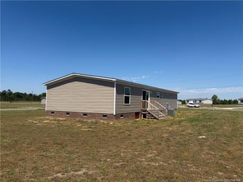 47 Augustine Dr, St Pauls, NC 28384