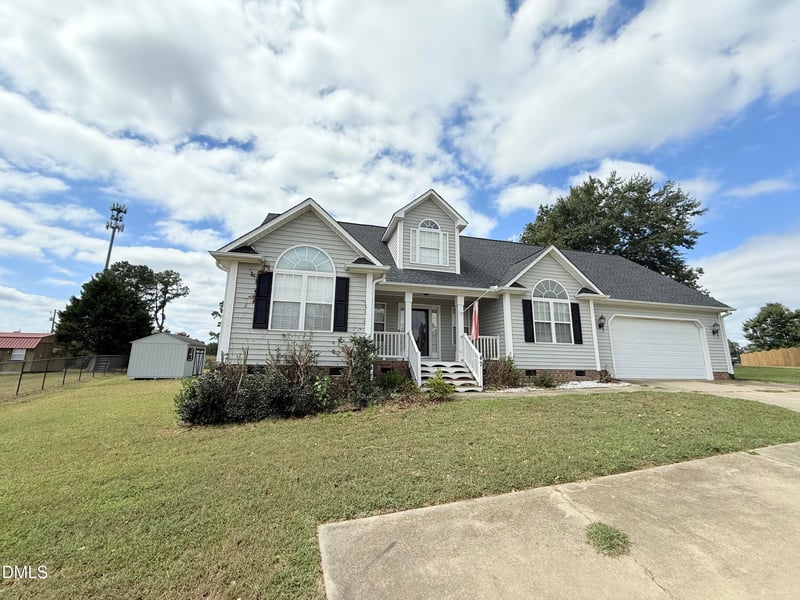 47 Billet Ct, Benson, NC 27504