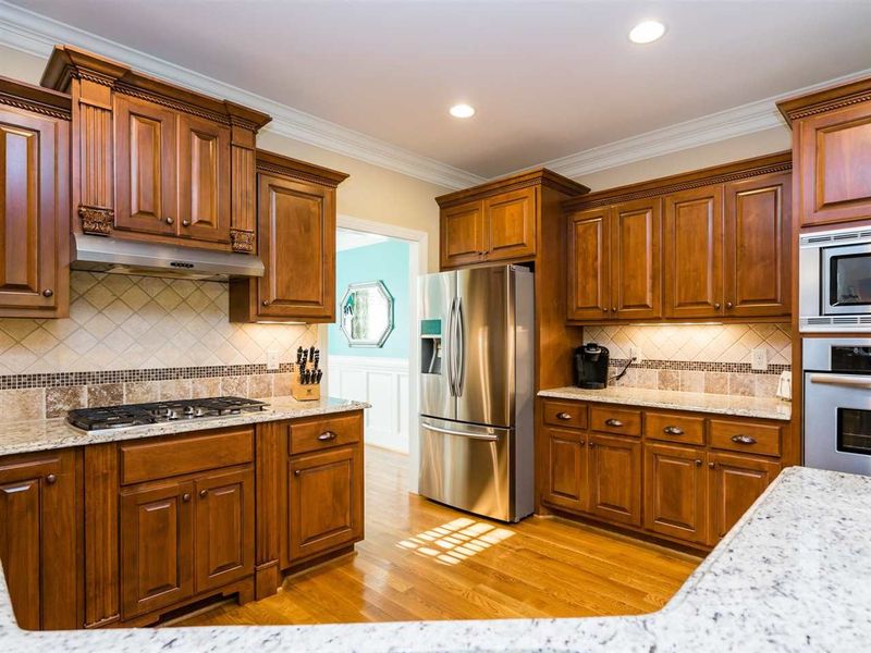 47 Brookberry Ln, Clayton, NC 27527