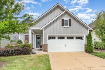 47 Coventry Ln, Chapel Hill, NC 27516