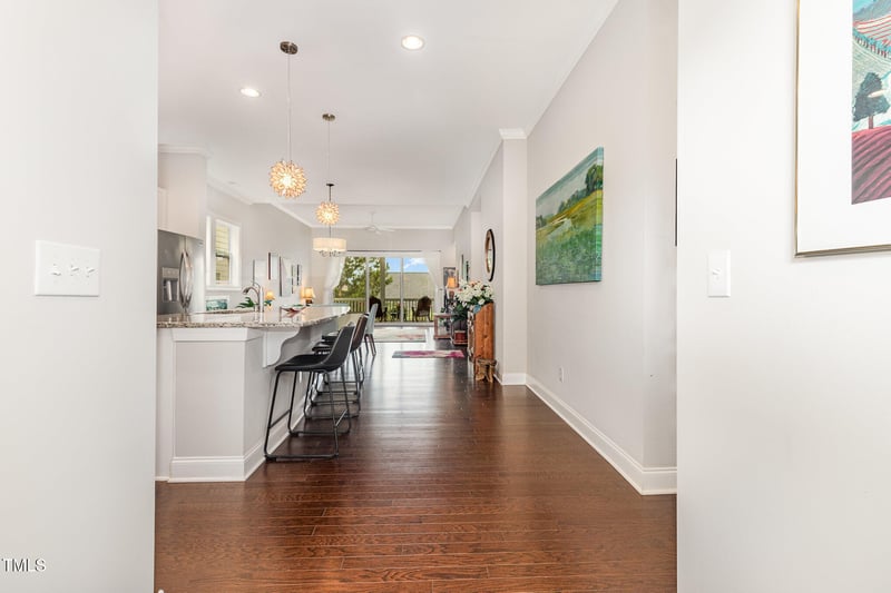 47 Coventry Ln, Chapel Hill, NC 27516