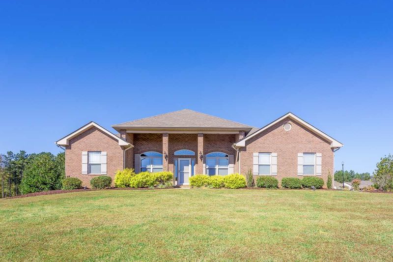 47 Crosscreek Ln, Angier, NC 27501