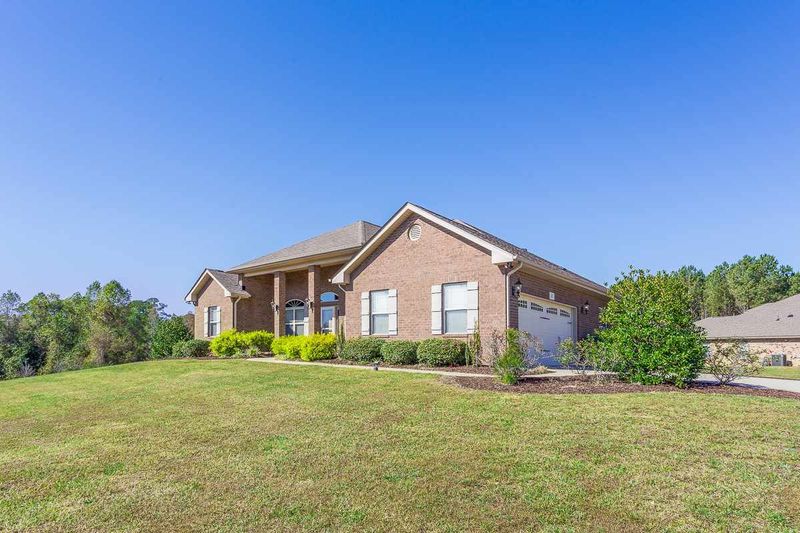 47 Crosscreek Ln, Angier, NC 27501